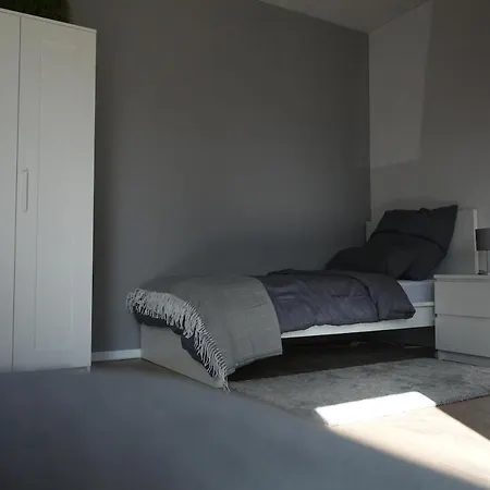 2 Schlafzimmer - Modernes In * Bielefeld