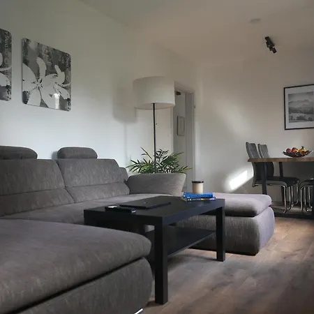 2 Schlafzimmer - Modernes In Apartment *