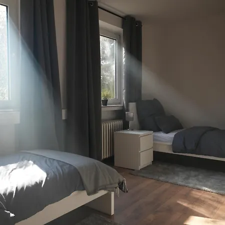 Ks - 2 Schlafzimmer Mit 4 Einzelbetten In 公寓 比勒费尔德
