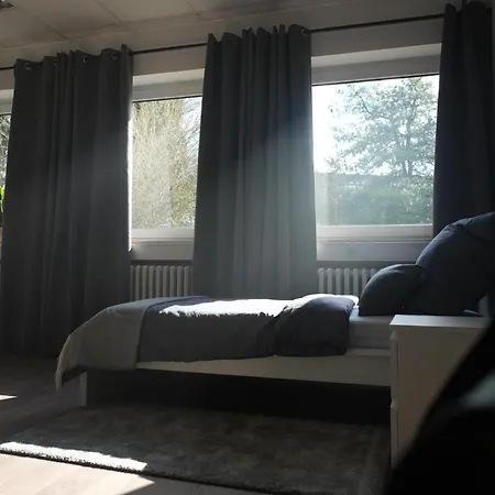 公寓 Ks - 2 Schlafzimmer Mit 4 Einzelbetten In *