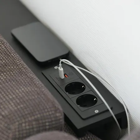 Ks - 2 Schlafzimmer Mit 4 Einzelbetten In *