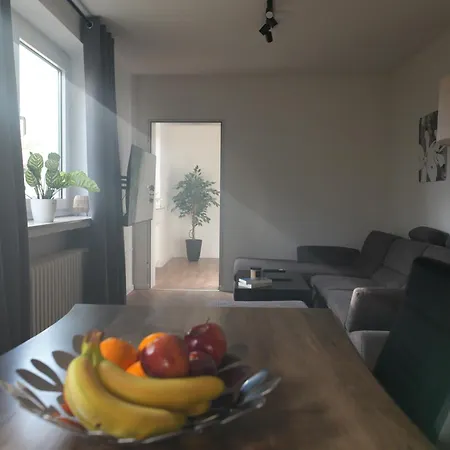 Ks - 2 Schlafzimmer Mit 4 Einzelbetten In