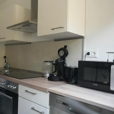 Ks - 2 Schlafzimmer Mit 4 Einzelbetten In *