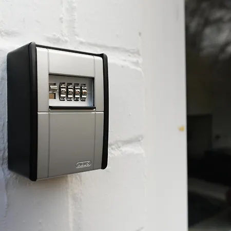 Apartman Ks - 2 Schlafzimmer Mit 4 Einzelbetten In Bielefeld