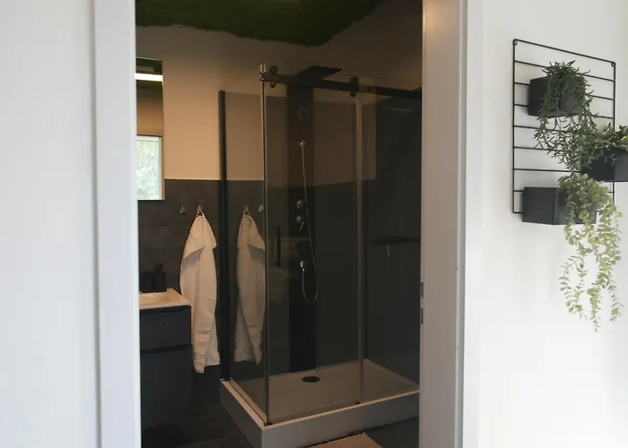 Ks - 2 Schlafzimmer Mit 4 Einzelbetten In Bielefeld