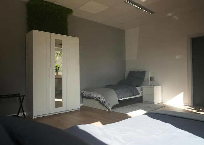 Apartament Ks - 2 Schlafzimmer Mit 4 Einzelbetten In *